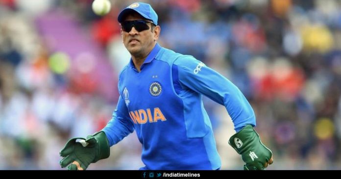 MS Dhoni sports gloves with Indian Army insignia